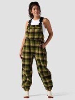 NWT STOIC Mnid-Pile Fleece Overalls Women's Size S Winter Suit One Piece NEW